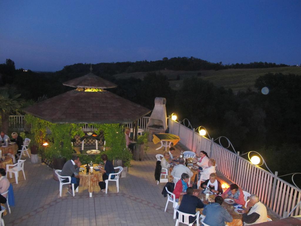 Hotel Sporting Tabiano Terme ภายนอก รูปภาพ