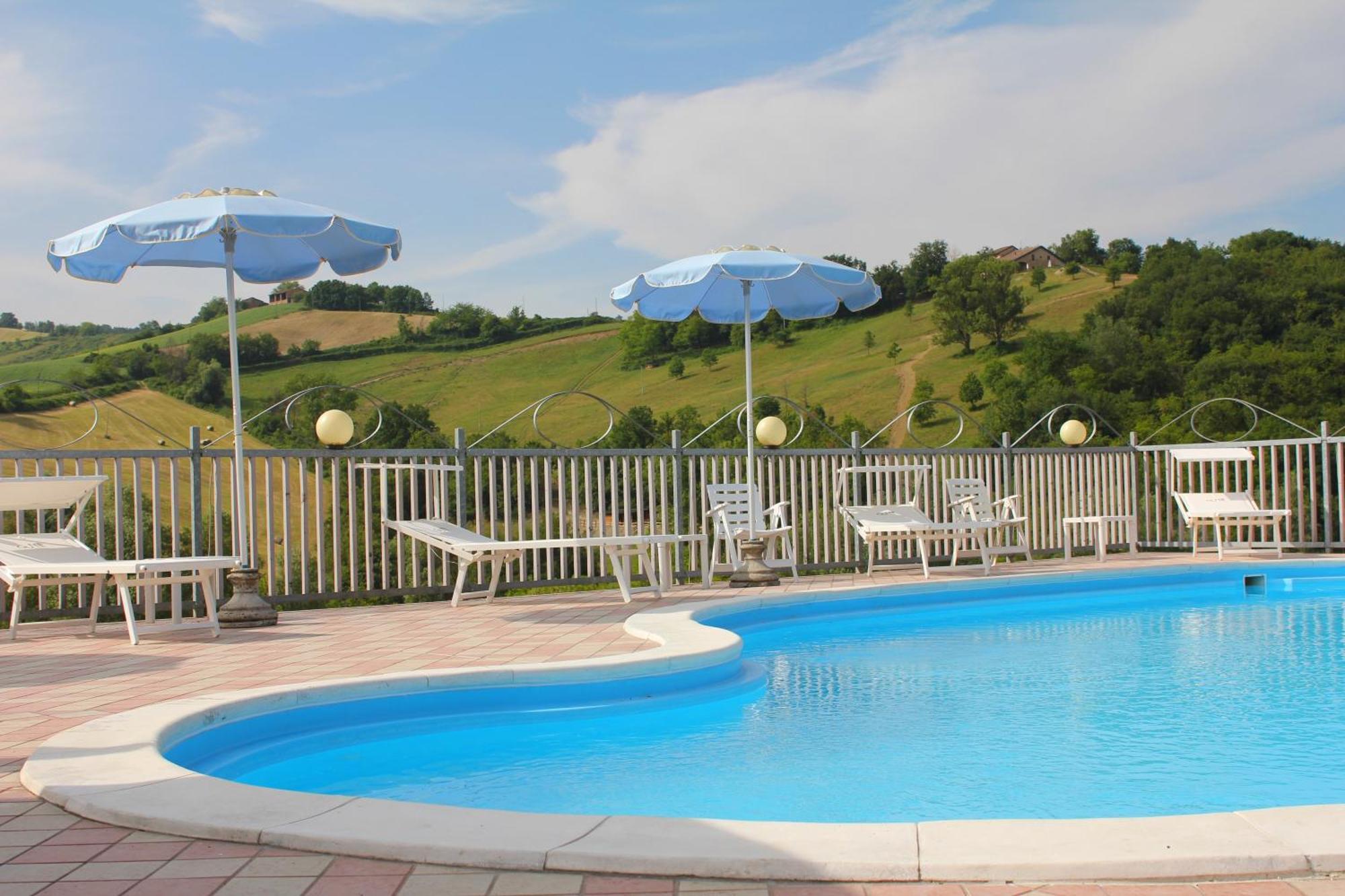 Hotel Sporting Tabiano Terme ภายนอก รูปภาพ