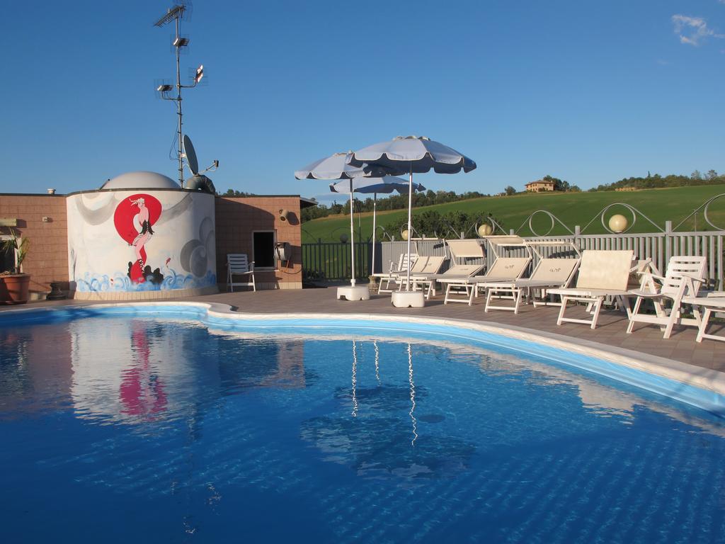 Hotel Sporting Tabiano Terme ภายนอก รูปภาพ