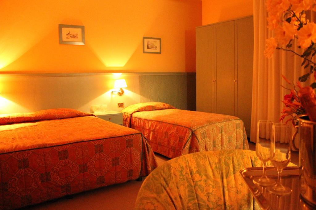 Hotel Sporting Tabiano Terme ห้อง รูปภาพ